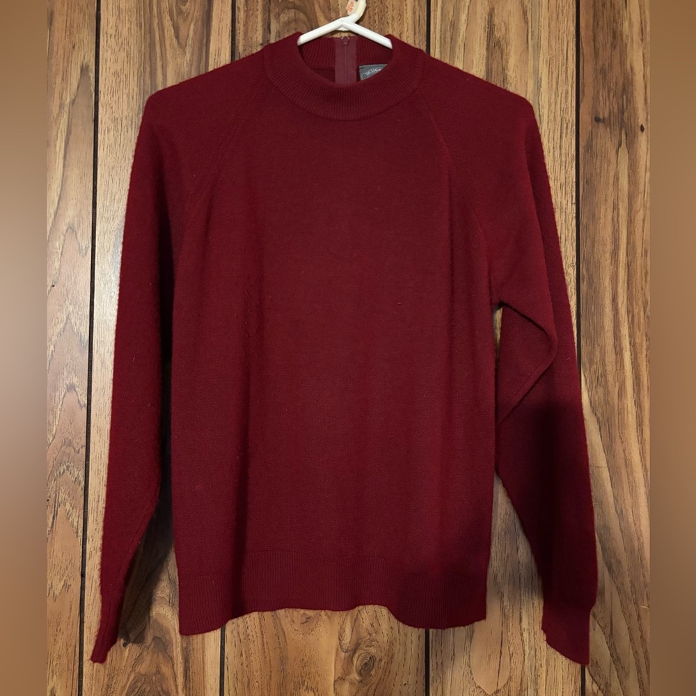 Designers Originals Women’s Sweater - Wine Red